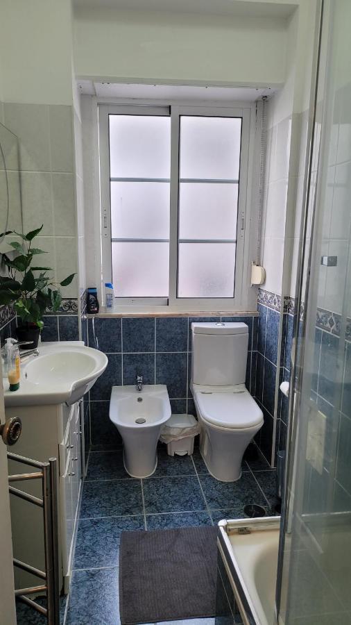 ליסבון Room Atalaia- Ideal For Single מראה חיצוני תמונה